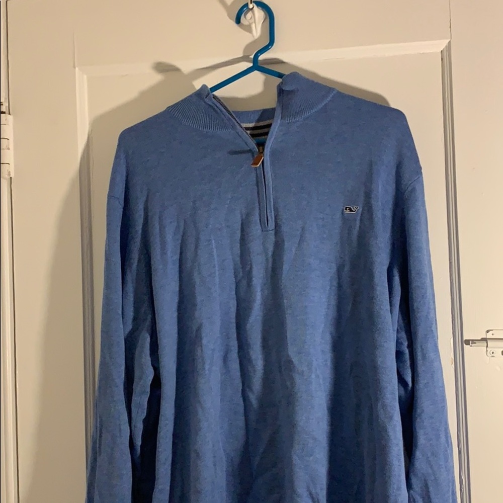 Blue vineyard vines sweater